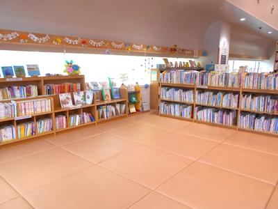 【下新倉分館】キッズスペース.JPG